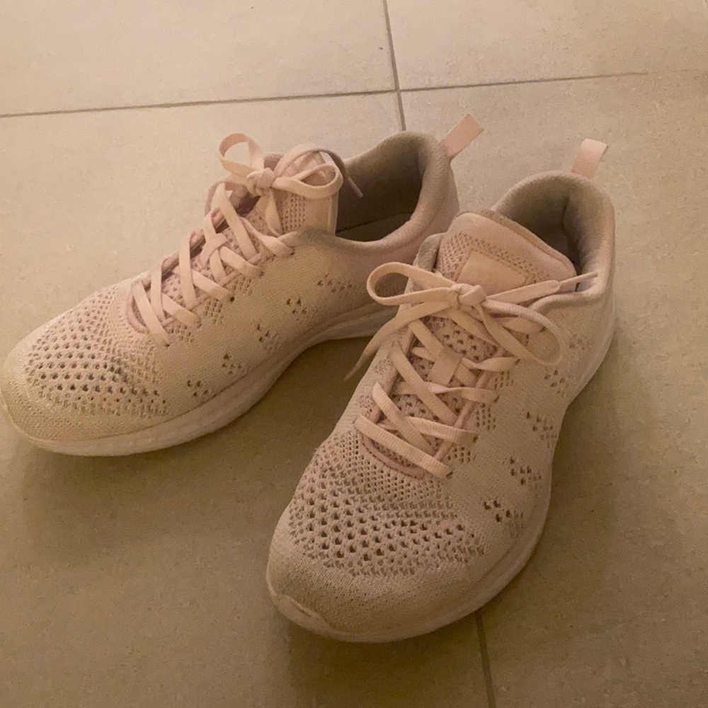 APL sneakers women’s tech loom pro
